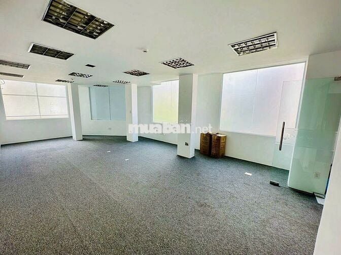 GÓC 2 MT MẶT TIỀN HOA SỨ - PHAM XÍCH LONG - 6X15m - 5 TẦNG THANG MÁY