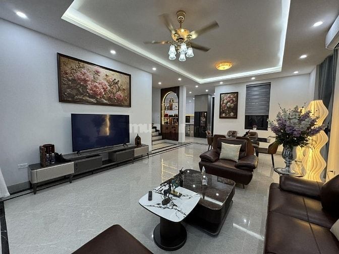 Cần bán gấp căn biệt thự lô góc 181m2 VIP nhất KĐT mới Văn Khê Hà Đông
