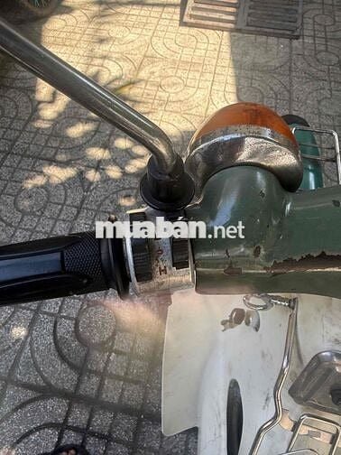 Honda Cub 50cc Xanh lá Trắng 50cc