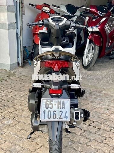 Honda VARIO 125cc 2024 Chạy Lướt 5.400Km Zin đẹp