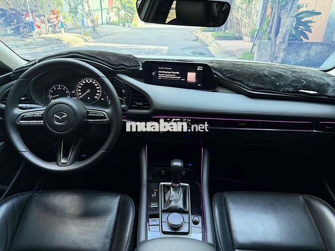 Mazda 3 Luxury 2020 odo 70.000 chính chủ