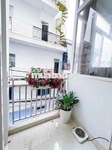 Hẻm 285 Cmt8- Phòng 60m2-Thang máy-Gần tòa nhà Viettel
