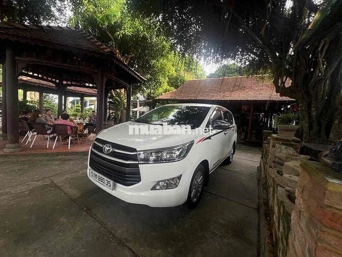 Toyota Innova E 2019 Số sàn Trắng