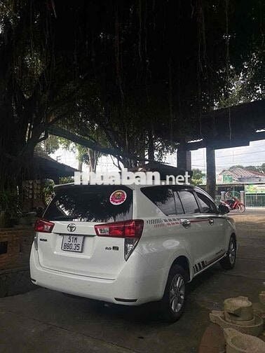Toyota Innova E 2019 Số sàn Trắng