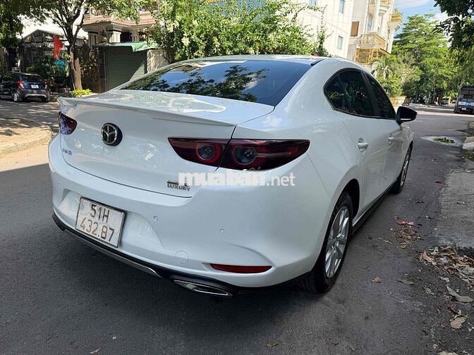 Mazda 3 Luxury 2020 odo 70.000 chính chủ