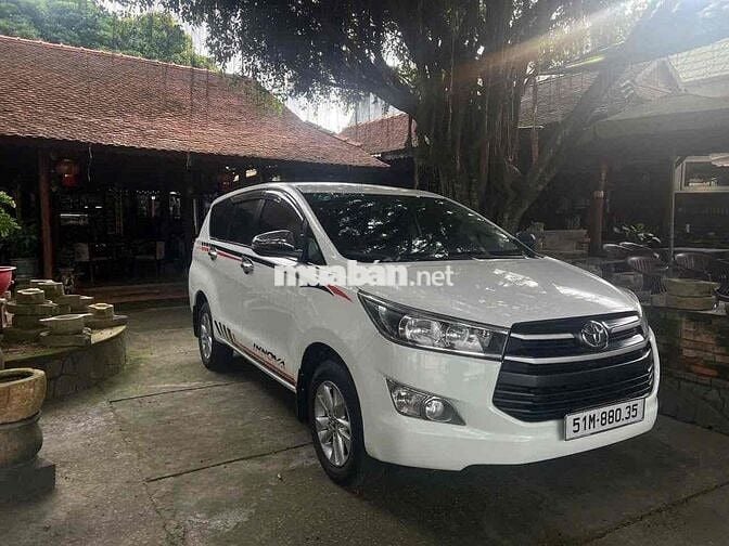 Toyota Innova E 2019 Số sàn Trắng