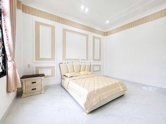 Bán nhà siêu hot tại Nguyễn Thị Lắng, 2,1 tỷ, 100m2, 3PN, 3VS