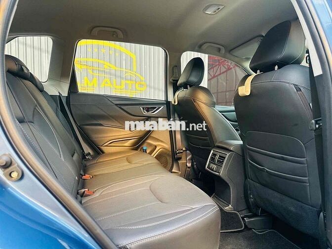 Subaru Forester 2.0i-S 2024 Xanh 6.600km