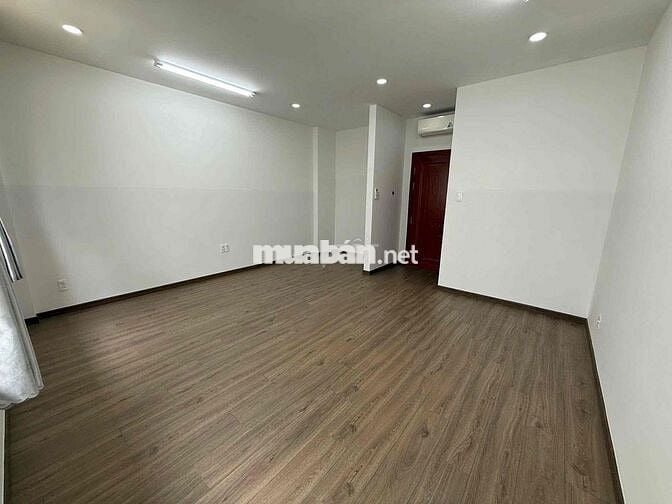 KDT Vạn Phúc. Còn 1 phòng trống đầu tháng 7 giá rẻ