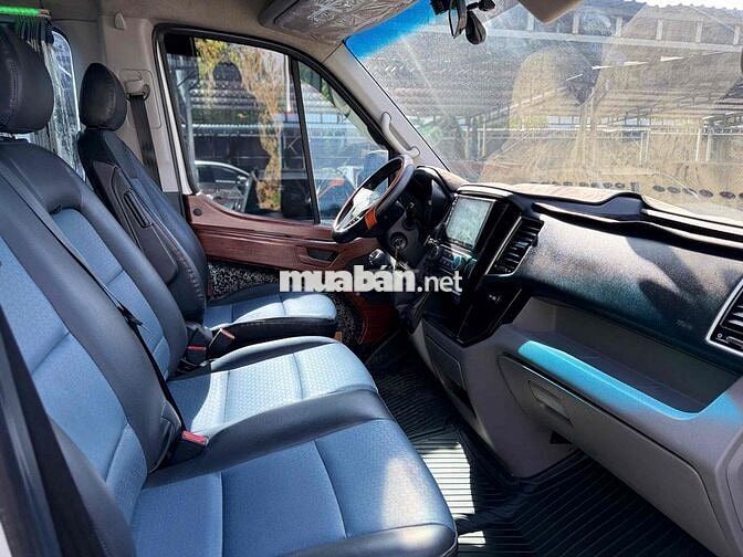 Hyundai Solati 2018 Bạc 178,000km