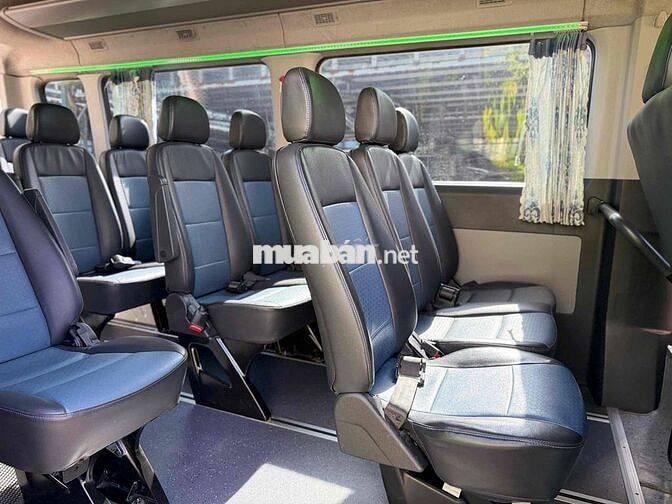 Hyundai Solati 2018 Bạc 178,000km