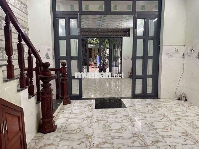 Cho thuê nhà gần chợ Phú An (5*20) 