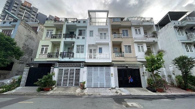Bán nhà 1T3L mặt tiền đường 34 ngay Cao Đức Lân An Phú An Khánh Q2