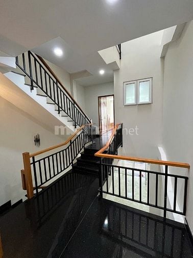 Bán nhà 1T3L mặt tiền đường 34 ngay Cao Đức Lân An Phú An Khánh Q2