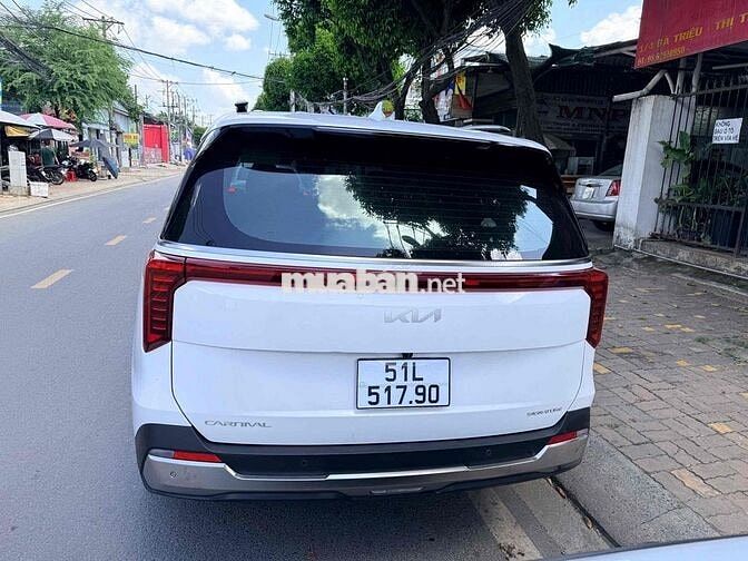 KIA CARNIVAL SIGNATURE 2024 Trắng 37.000 KM