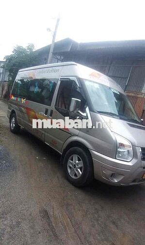 Ford Transit 16 chỗ Vàng cát
