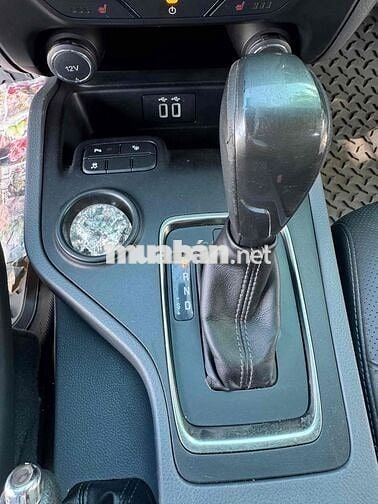 Ford Everest 2017 2.2 4x2 Titanium Đỏ