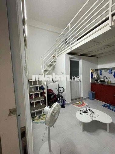 phòng cho thuê full nội thất đường Phạm Hữu Lầu Quận 7