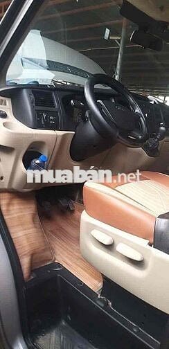 Ford Transit 16 chỗ Vàng cát