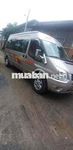 Ford Transit 16 chỗ Vàng cát