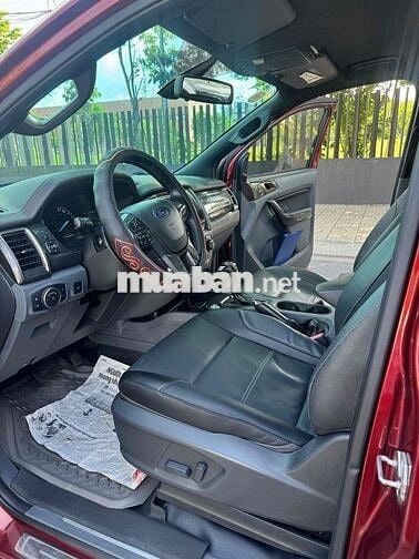 Ford Everest 2017 2.2 4x2 Titanium Đỏ