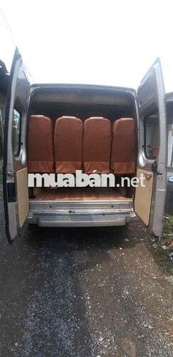 Ford Transit 16 chỗ Vàng cát