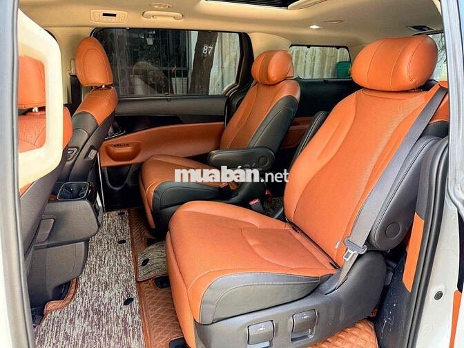 KIA CARNIVAL SIGNATURE 2024 Trắng 37.000 KM