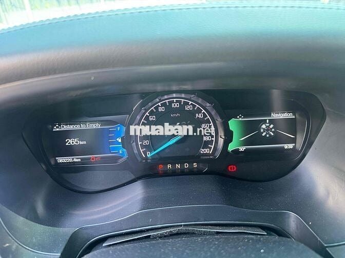 Ford Everest 2017 2.2 4x2 Titanium Đỏ
