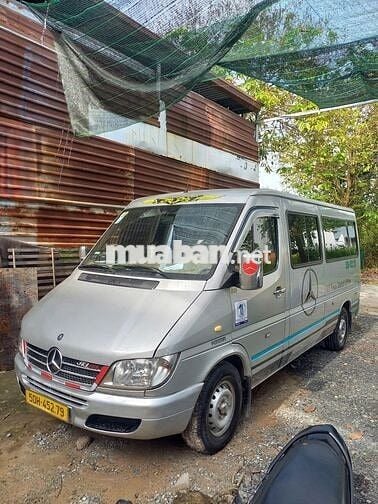 Xe Ban tai  Mercedes Sprinter  6 chỗ và 840kg  Bạc