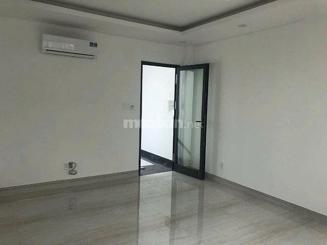 Cần bán gấp mặt tiền Bùi Tá Hán Q2 1 hầm 4 lầu có HĐT 40tr/tháng