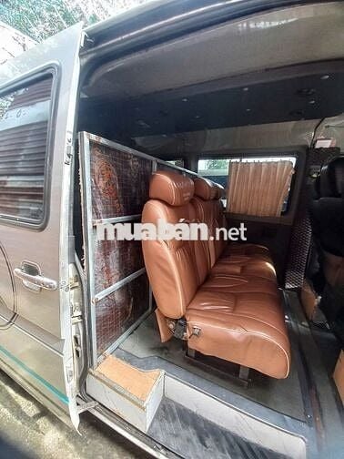 Xe Ban tai  Mercedes Sprinter  6 chỗ và 840kg  Bạc