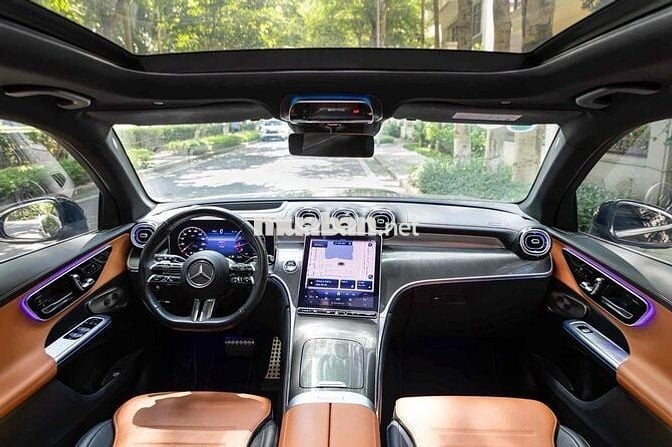 Mercedes-Benz GLC300 V1 2023 Đen 19.000km