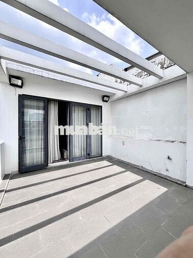 HXH Cách Mạng Tháng 8 giáp Quận 10 - xe hơi đỗ cửa - 84m2 4 tầng 10tỷ9