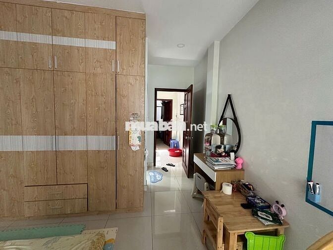 Bán Giá Tốt Nhà 60m xây 3 Lầu hẻm xe hơi 5m Quốc Lộ 13 hiệp bình phước