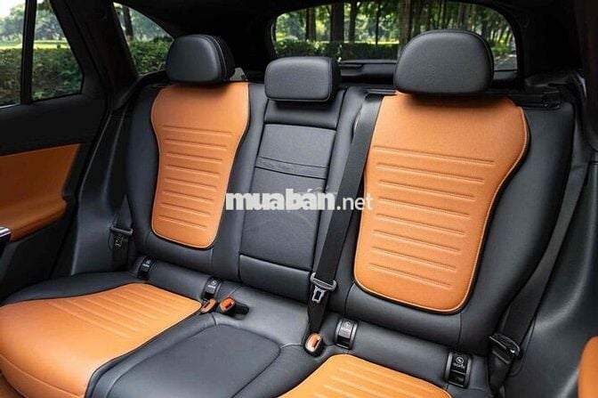 Mercedes-Benz GLC300 V1 2023 Đen 19.000km