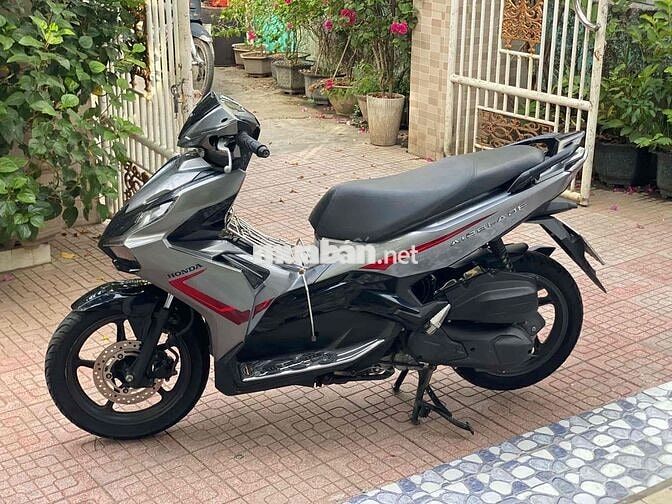 Honda Air Blade 2022 Xám,xe zin bao ngon