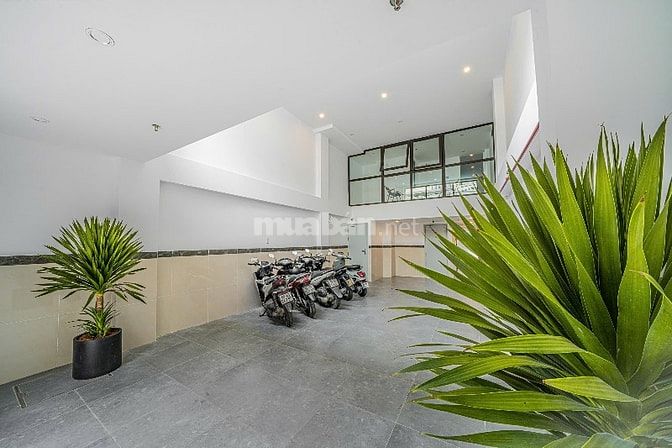 Toà CHDV tại 102 LÊ VĂN THỌ, P11, Q.Gò Vấp. Thu nhập: 120 triệu/tháng.