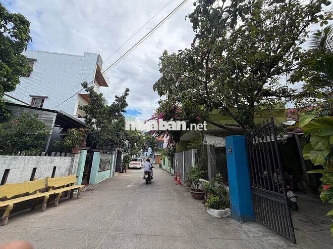 CHÍNH CHỦ CHÀO BÁN NHÀ 2 TẦNG PHƯỜNG CẨM LỆ