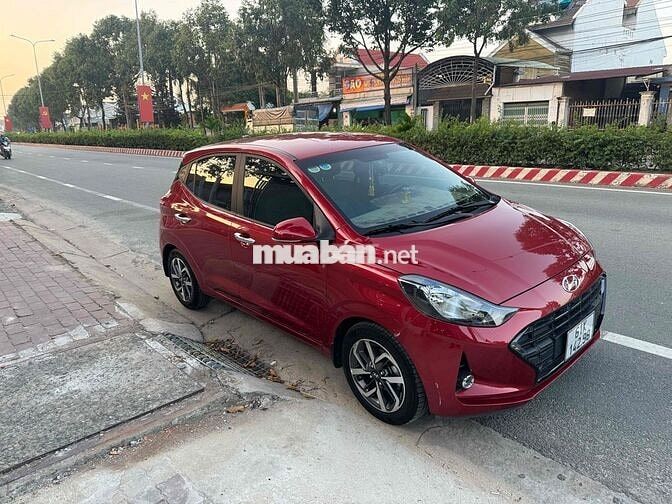 Hyundai i10 1.2 hatchback Số tự động Đỏ