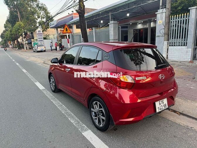 Hyundai i10 1.2 hatchback Số tự động Đỏ