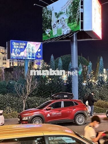 Hyundai Kona 2020 2.0 AT Tiêu chuẩn Đỏ
