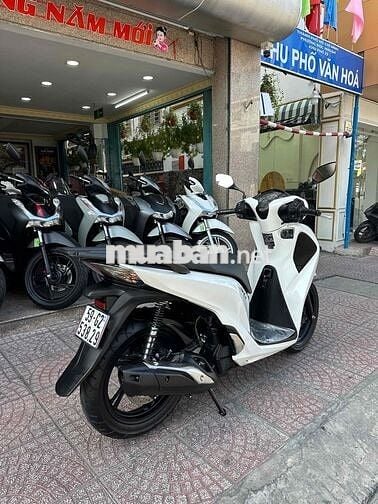 Honda SH 150i ABS 2018 Trắng Đen BSTP Chính Chủ