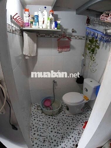 Phòng tự do đầy đủ đường Phạm Văn Đồng