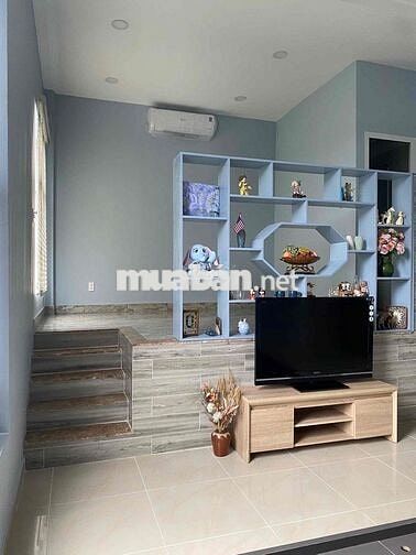 Cho Thuê Biệt Thự 2 Lầu 4PN Nhà Đẹp