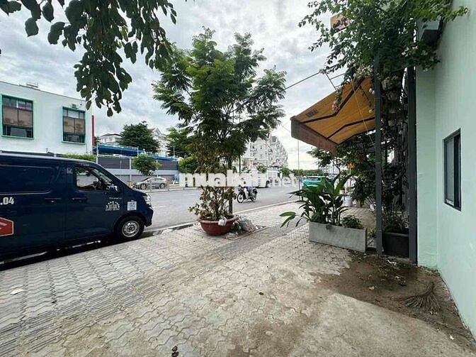 MBKD MẶT TIỀN DƯƠNG QUẢNG HÀM CÓ GÁC Ở LẠI