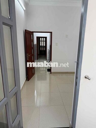 nhà thuê đẹp, mặt tiền đường cách mạng, tân phú