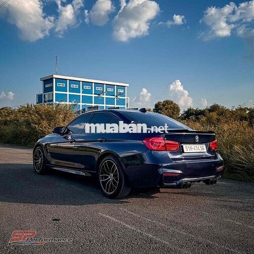 BMW 320i 2013 Xanh đen 14000 km