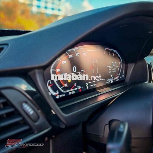 BMW 320i 2013 Xanh đen 14000 km