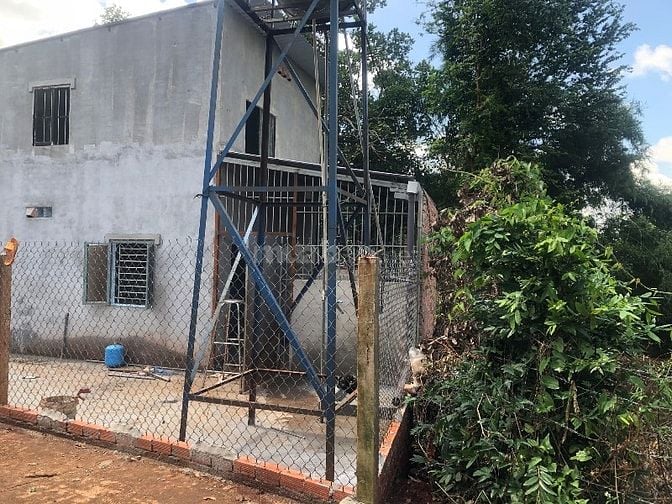 Cần bán nhà + đất dt 850m2 (400 thổ cư) 1 mặt nhựa chính, 2 mặt bêtông