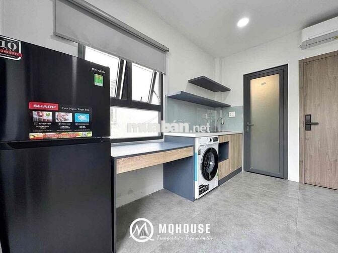 Studio Ban Công Giá Tốt_Gần Toà Nhà Viettel_Vòng xoay Dân Chủ